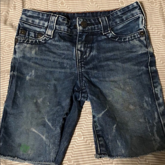 True religion boys shorts size 5 - Picture 1 of 4